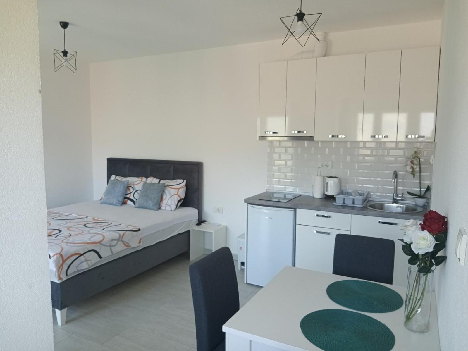 Apartament Bojan Igalo Zewnętrze zdjęcie
