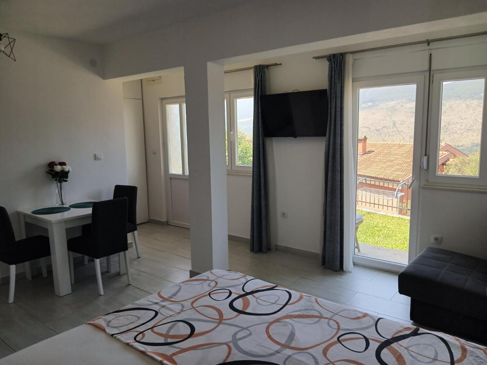 Apartament Bojan Igalo Zewnętrze zdjęcie